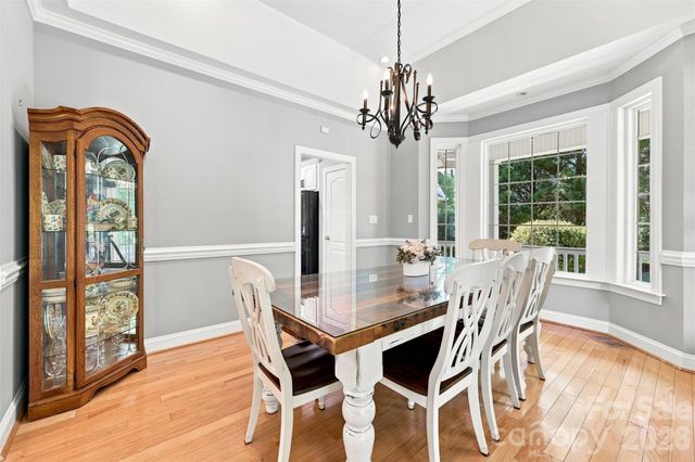 2290 Northview Harbour Drive, Sherrills Ford, NC 28673
