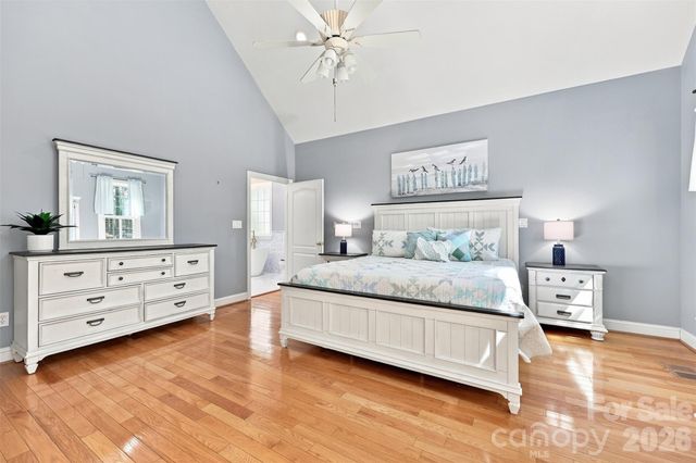2290 Northview Harbour Drive, Sherrills Ford, NC 28673