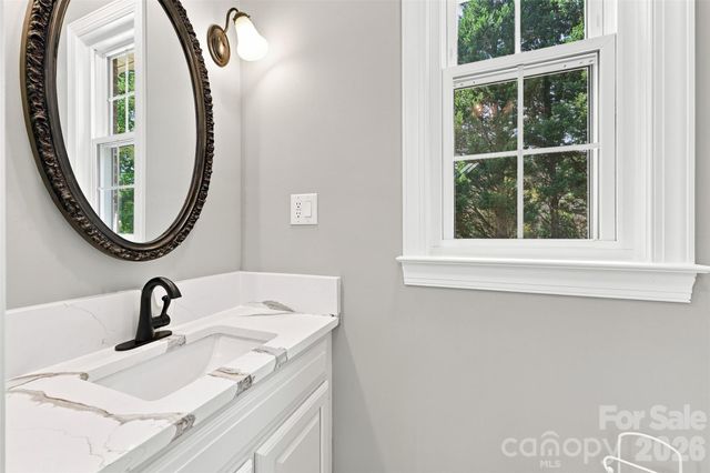 2290 Northview Harbour Drive, Sherrills Ford, NC 28673