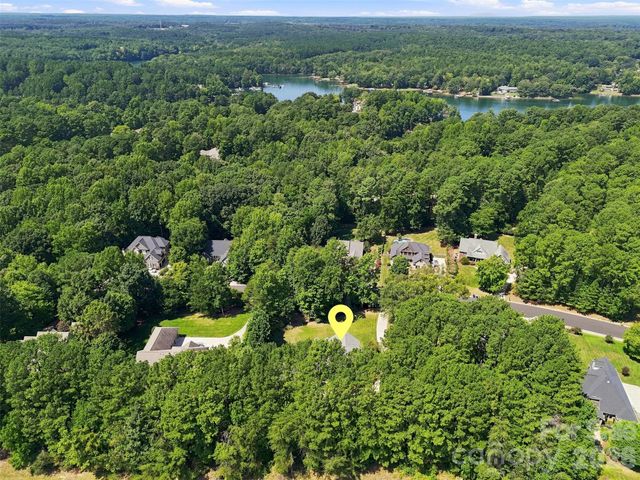 2290 Northview Harbour Drive, Sherrills Ford, NC 28673
