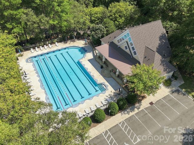 2290 Northview Harbour Drive, Sherrills Ford, NC 28673