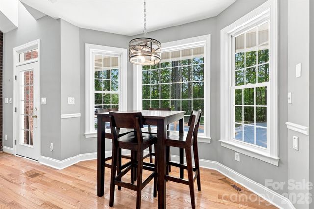 2290 Northview Harbour Drive, Sherrills Ford, NC 28673
