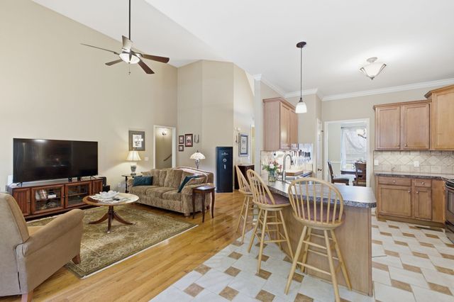 126 Savo Bay, Hendersonville, TN 37075