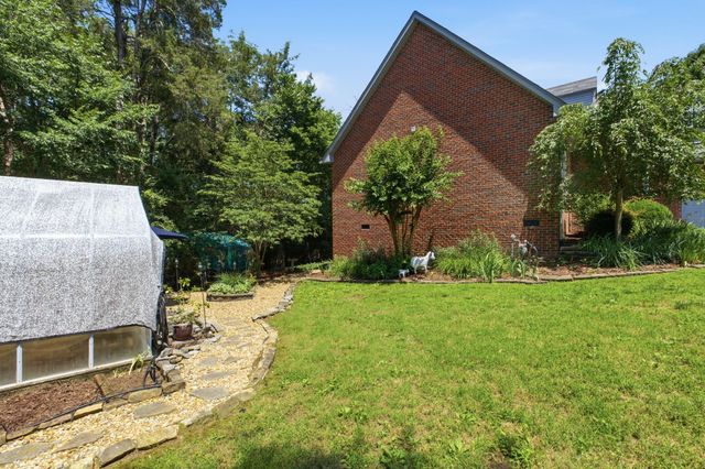 126 Savo Bay, Hendersonville, TN 37075