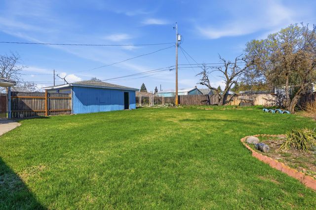 4111 E Grace Ave, Spokane, WA 99217