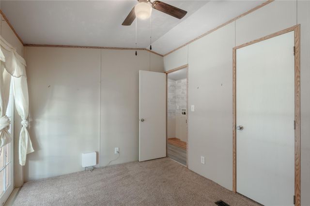 21 Oahu Court, Point Blank, TX 77364