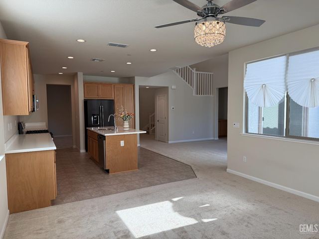 4344 Vanguard Drive, Modesto, CA 95356