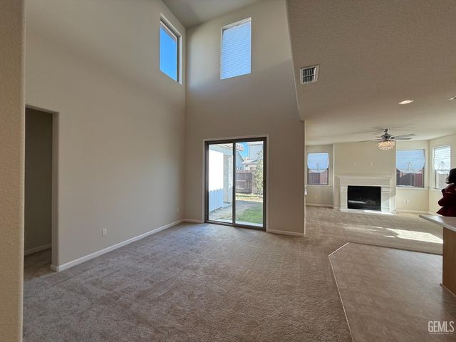 4344 Vanguard Drive, Modesto, CA 95356