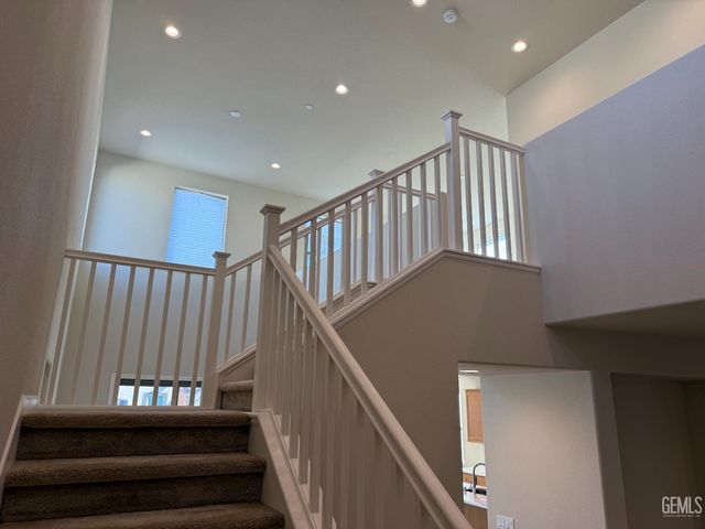 4344 Vanguard Drive, Modesto, CA 95356