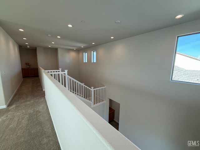 4344 Vanguard Drive, Modesto, CA 95356