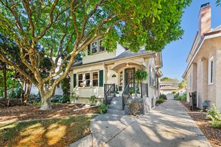 4056 N Farwell AVENUE, Shorewood, WI 53211