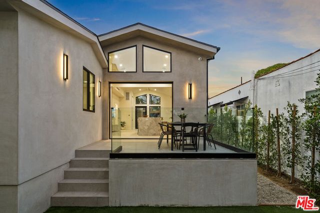 8982 Norma Place, West Hollywood, CA 90069