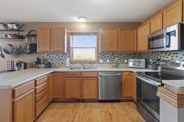 502 Lorraine Drive, Edgerton, WI 53534