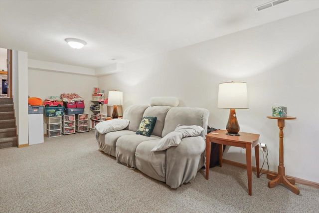 502 Lorraine Drive, Edgerton, WI 53534