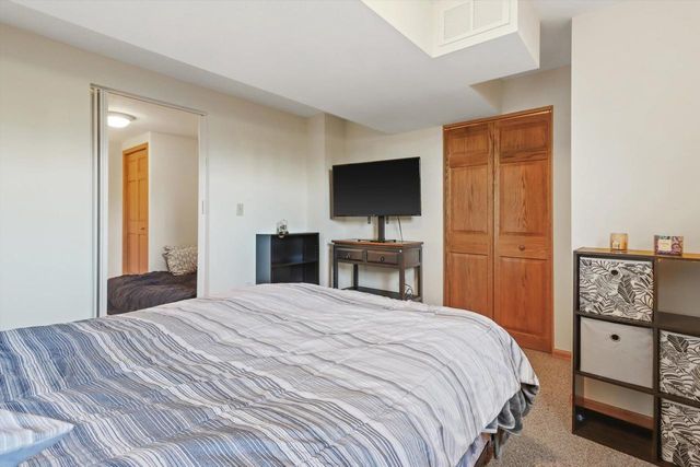 502 Lorraine Drive, Edgerton, WI 53534