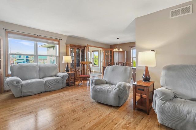 502 Lorraine Drive, Edgerton, WI 53534