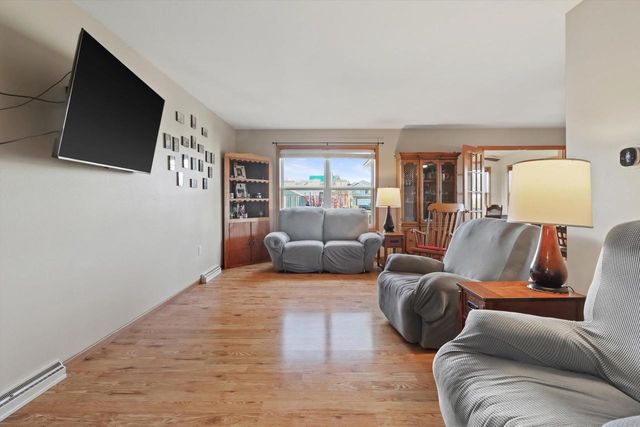 502 Lorraine Drive, Edgerton, WI 53534