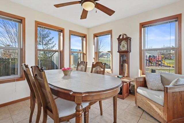 502 Lorraine Drive, Edgerton, WI 53534