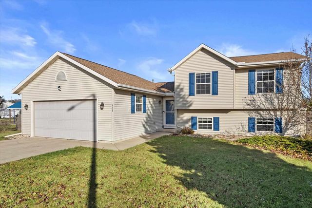 502 Lorraine Drive, Edgerton, WI 53534