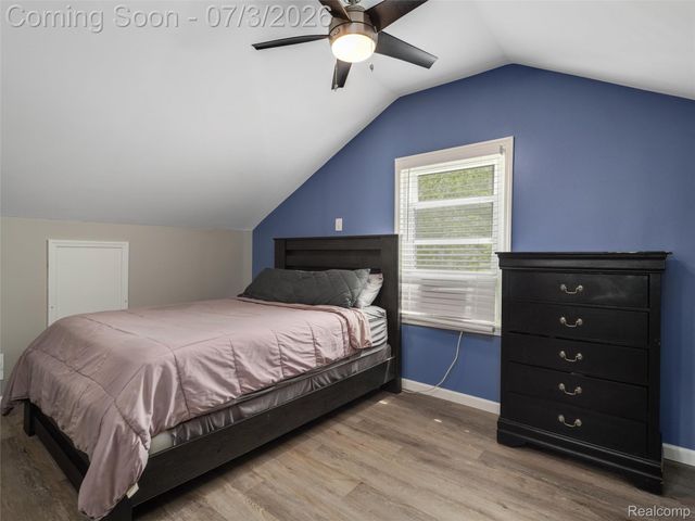 2798 Royal Avenue, Berkley, MI 48072