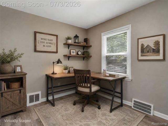 2798 Royal Avenue, Berkley, MI 48072