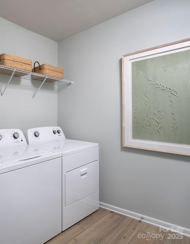 2113 Vinyasa Lane, Charlotte, NC 28215