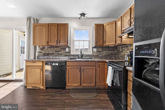 236 HILL RD, Honey Brook, PA 19344