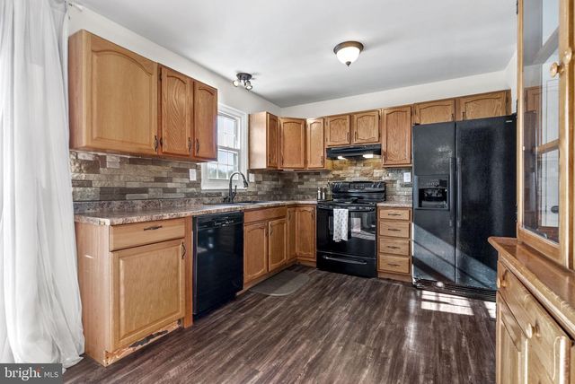 236 HILL RD, Honey Brook, PA 19344