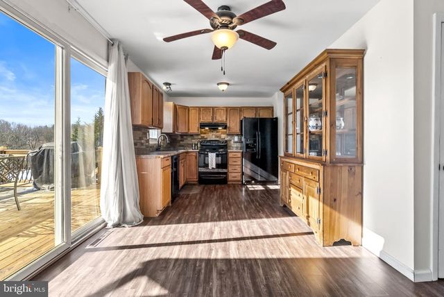 236 HILL RD, Honey Brook, PA 19344