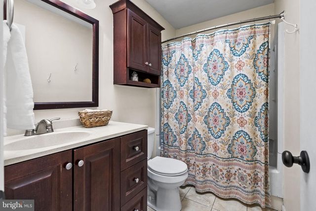 236 HILL RD, Honey Brook, PA 19344