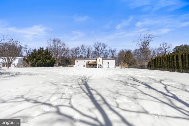 236 HILL RD, Honey Brook, PA 19344