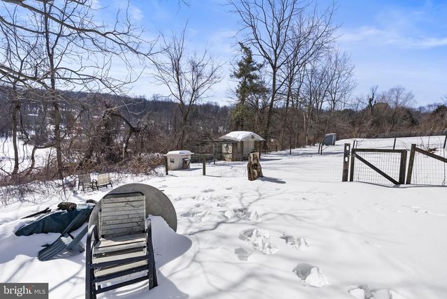 236 HILL RD, Honey Brook, PA 19344