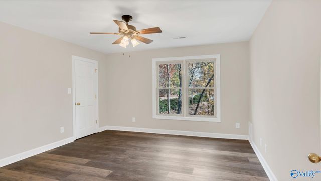 1695 Shady Cove Circle SE, Huntsville, AL 35802