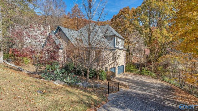 1695 Shady Cove Circle SE, Huntsville, AL 35802