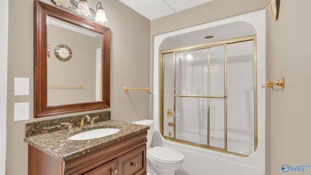 1695 Shady Cove Circle SE, Huntsville, AL 35802