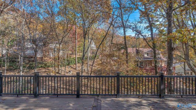 1695 Shady Cove Circle SE, Huntsville, AL 35802