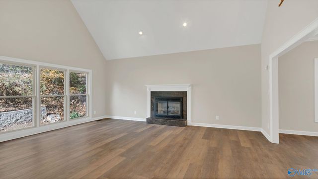 1695 Shady Cove Circle SE, Huntsville, AL 35802