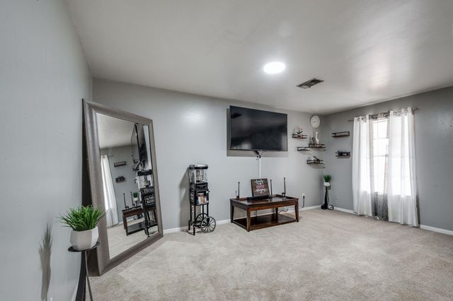 2202 French Place, Baytown, TX 77520