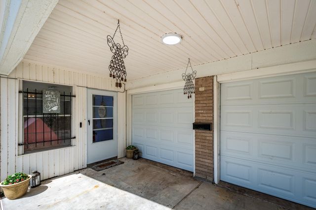 2202 French Place, Baytown, TX 77520