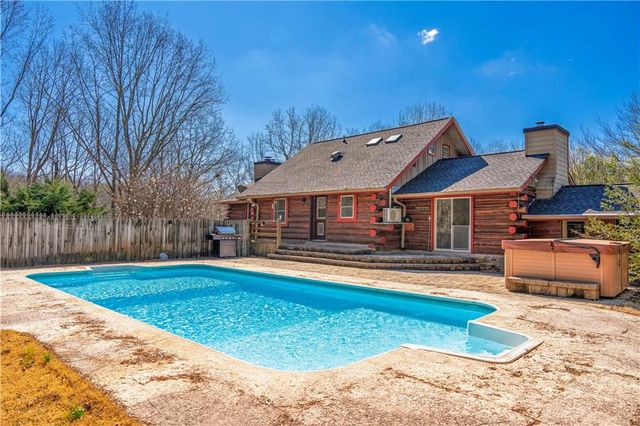 110 Rathgeb Trail, Jasper, GA 30143