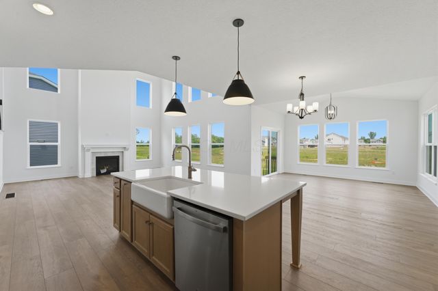 377 Fawn Valley Place, Galena, OH 43021