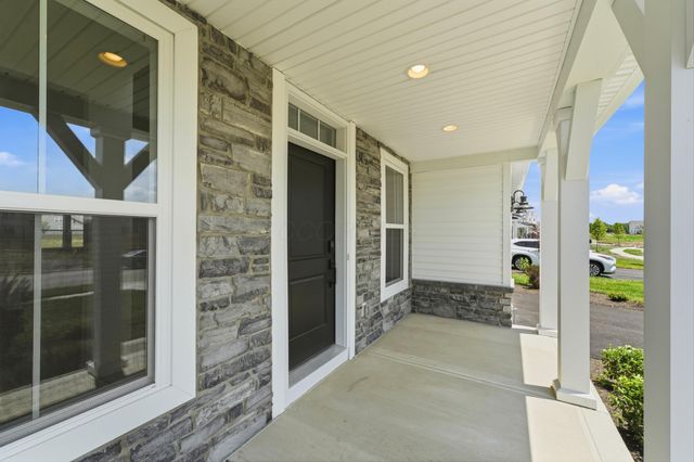 377 Fawn Valley Place, Galena, OH 43021