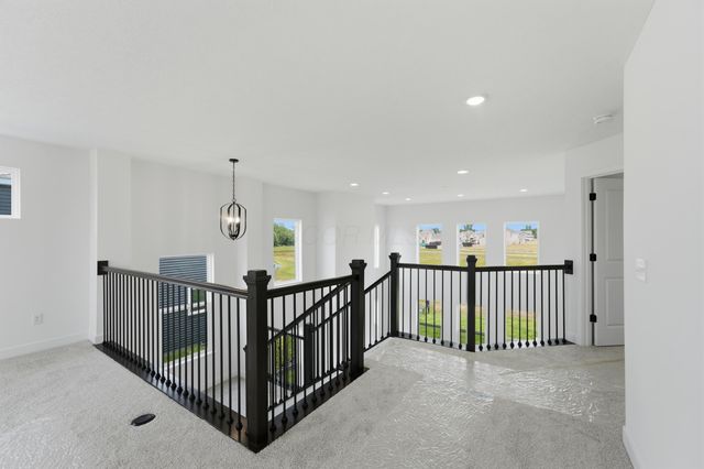 377 Fawn Valley Place, Galena, OH 43021