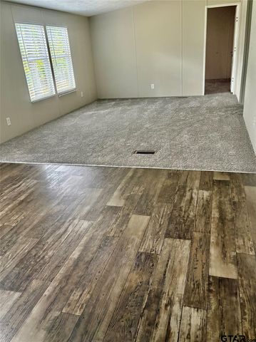437 Maple Dr, Murchison, TX 75778