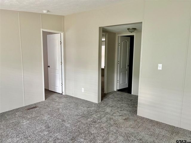 437 Maple Dr, Murchison, TX 75778