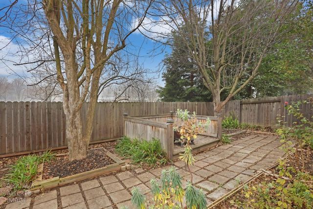 2352 Bridlewood Dr, Rancho Cordova, CA 95670