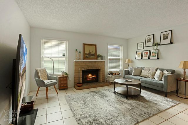 2352 Bridlewood Dr, Rancho Cordova, CA 95670