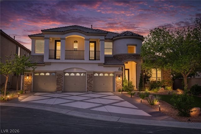 305 Prince Charming Court, Las Vegas, NV 89145