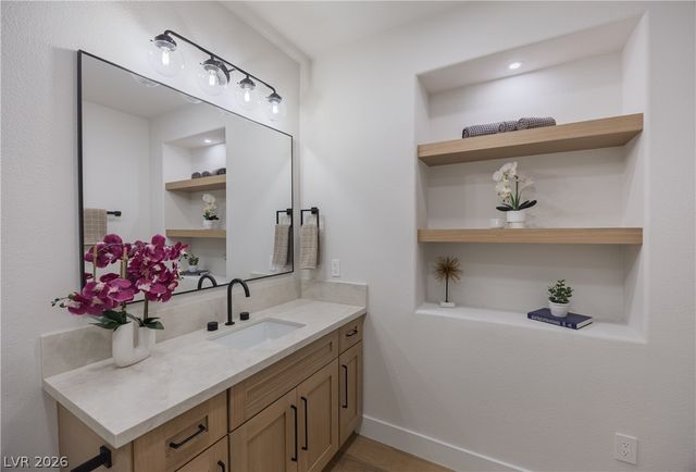 305 Prince Charming Court, Las Vegas, NV 89145