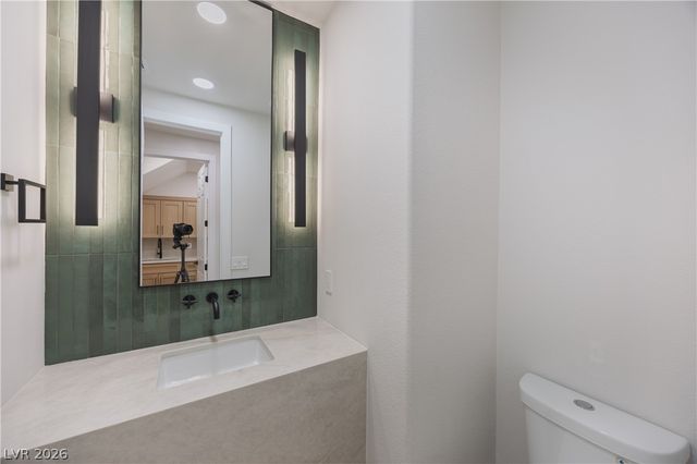 305 Prince Charming Court, Las Vegas, NV 89145